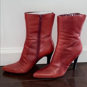 Heeled boot